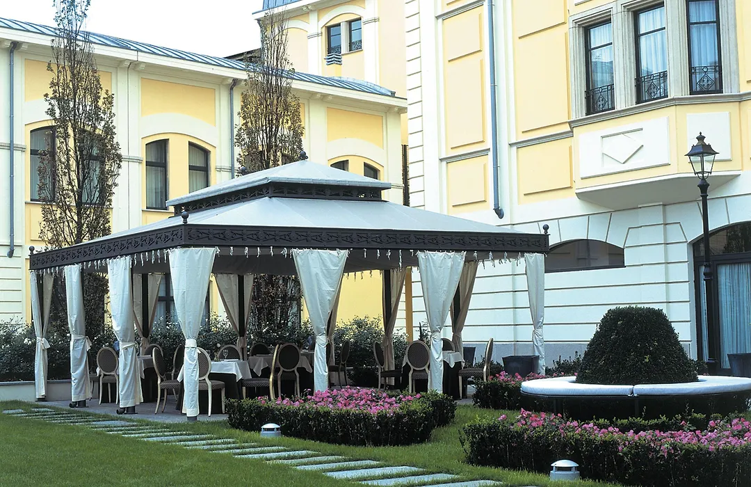 Grand Visconti Palace-1